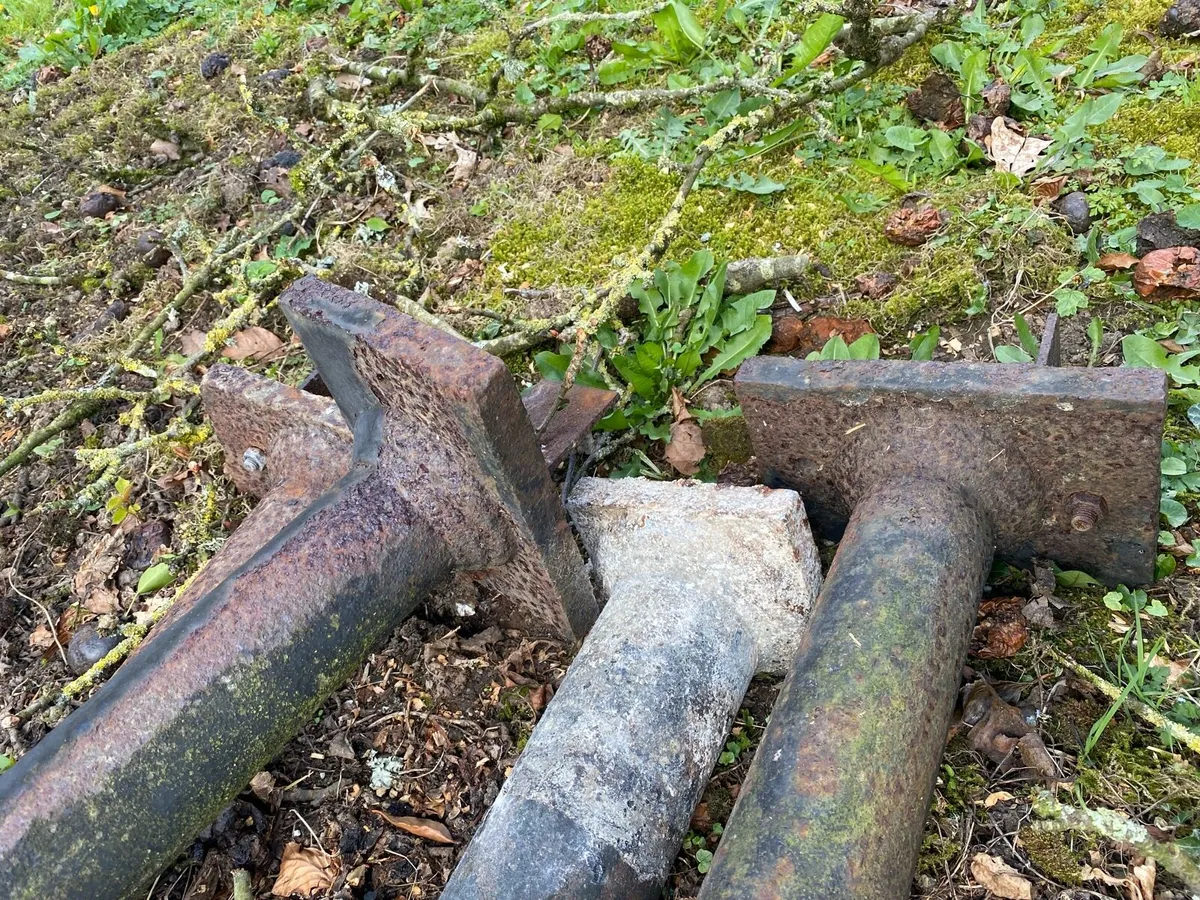 Cast Iron Columns - Image 4