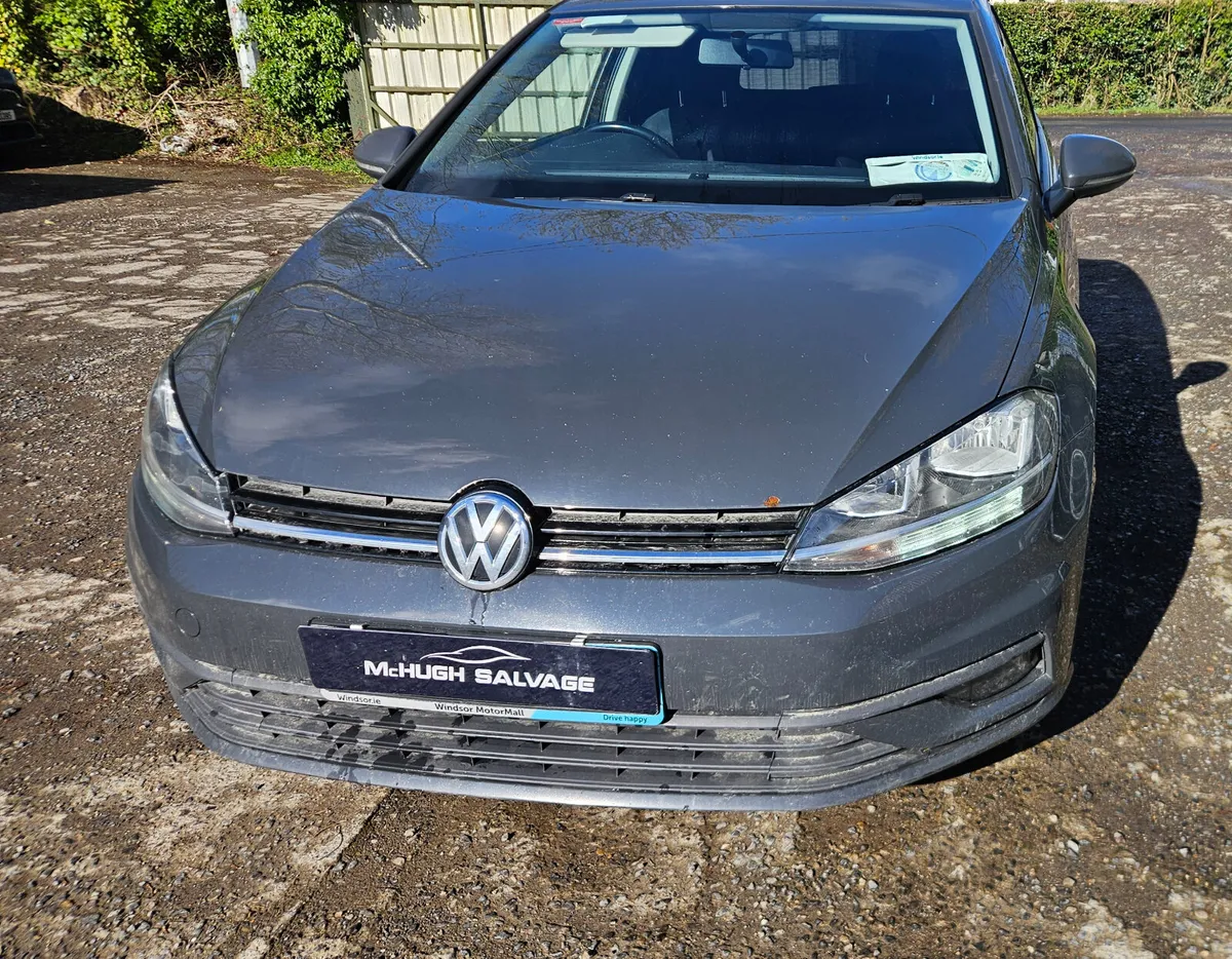 Volkswagen Golf 2017 van 200km doe 01/27 - Image 1