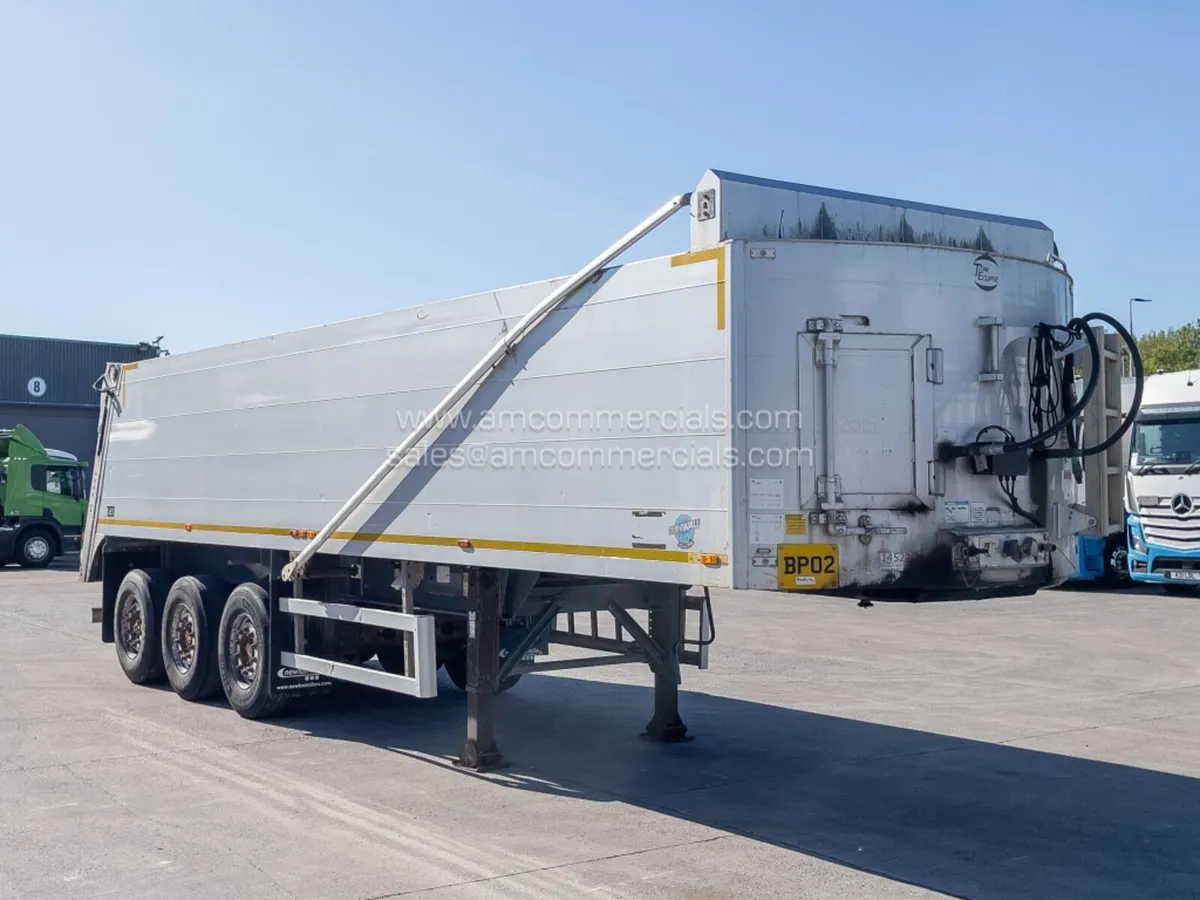 2015 TITAN WALKING FLOOR TRAILER - Image 1