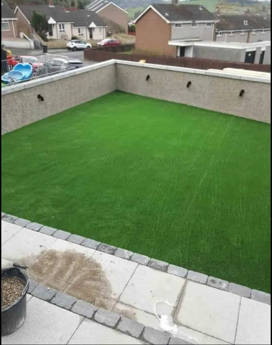 Artificial grass in 40mm thick - Image 3