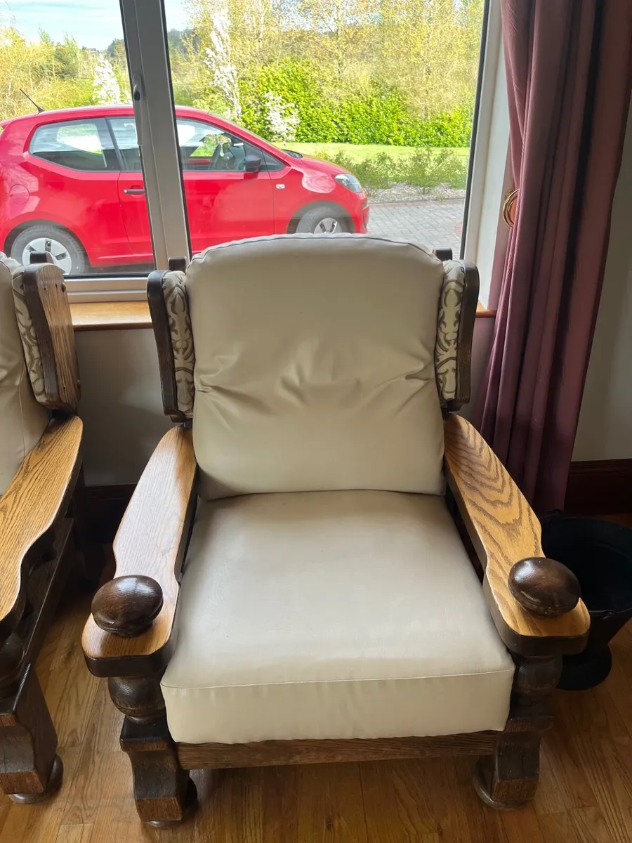 Leather chairs - Image 2