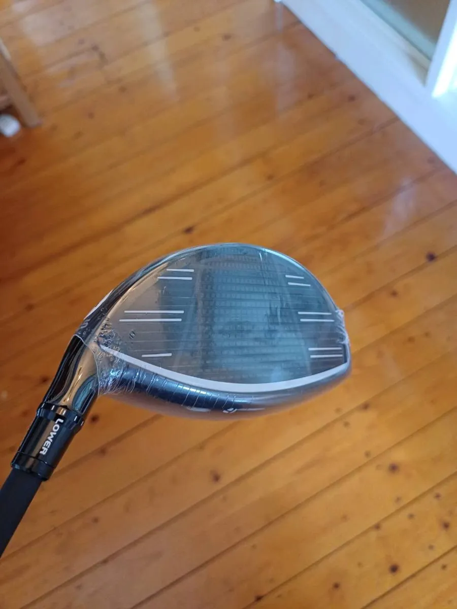 Brand New Taylormade QI4D driver - Image 3