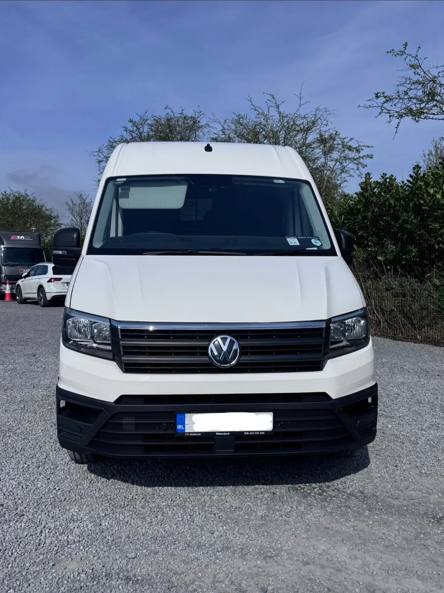 Volkswagen Crafter 2022 - Image 2