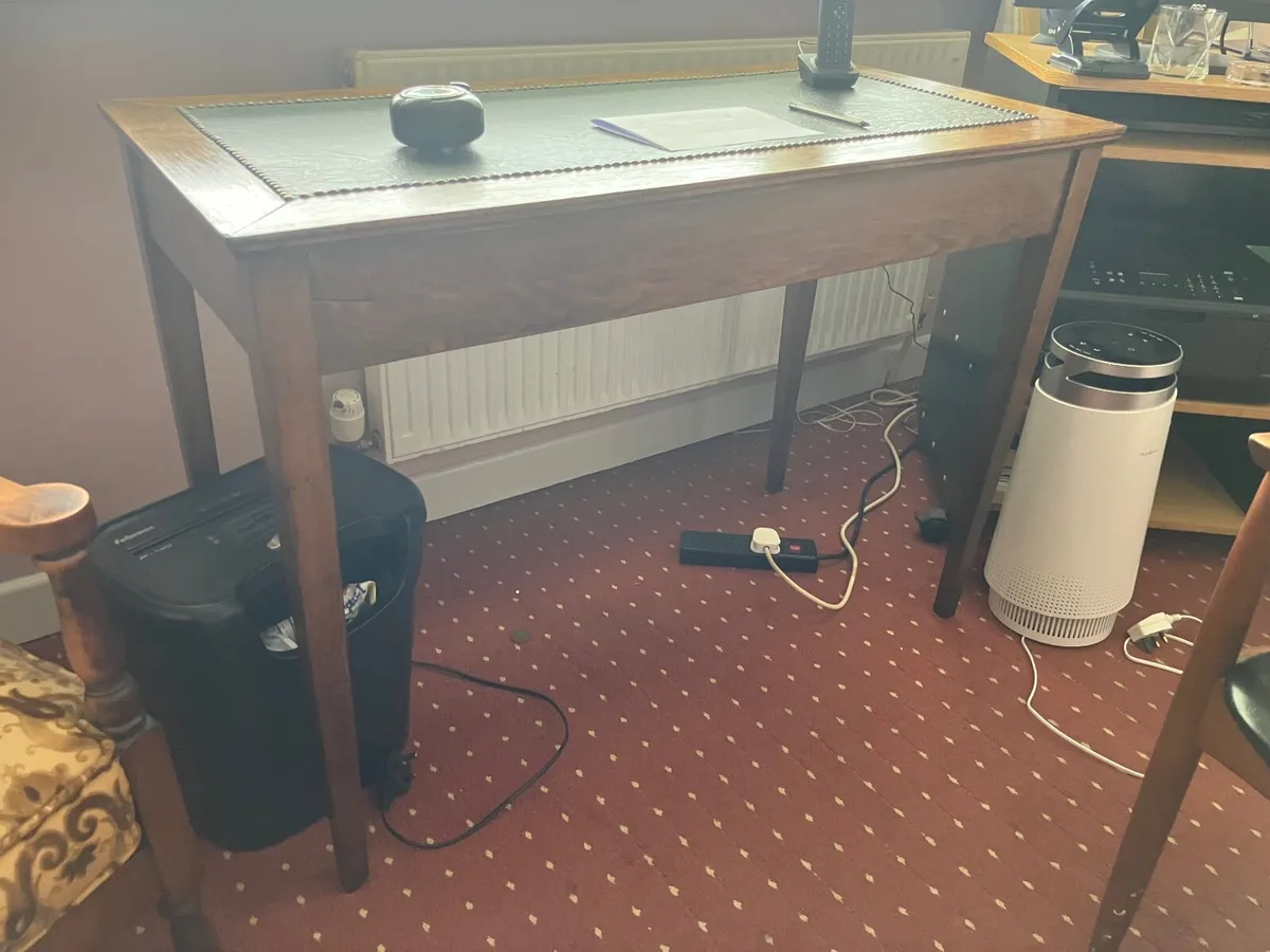 Desk with leather inlay - Image 2