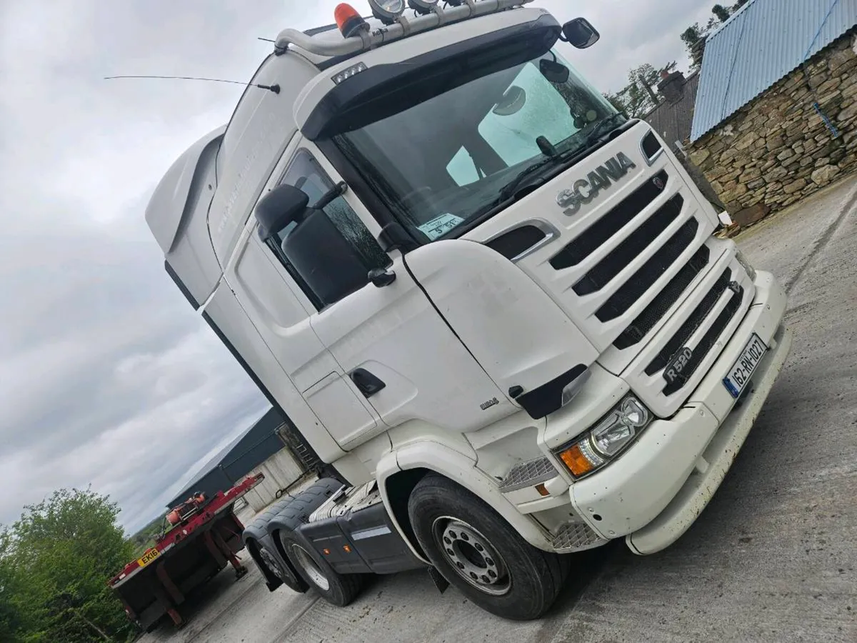 Scania R520 V8 tag axle 2016 - Image 2