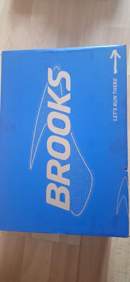 Running Shoes - Image 3