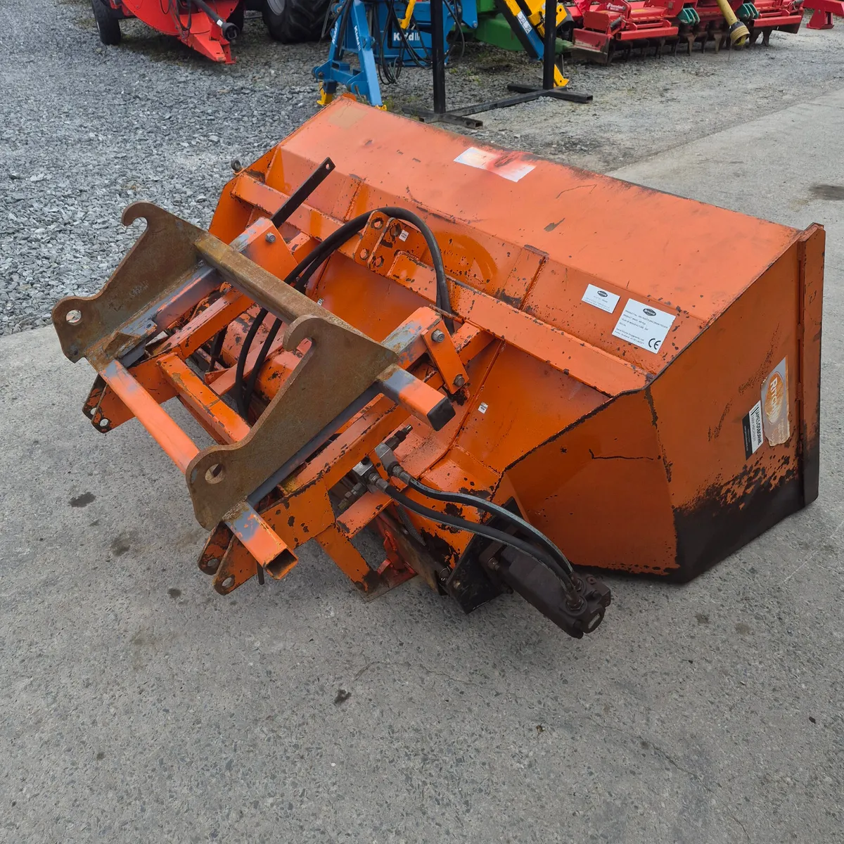 Ritchie Hydraulic Root Bucket - Image 4