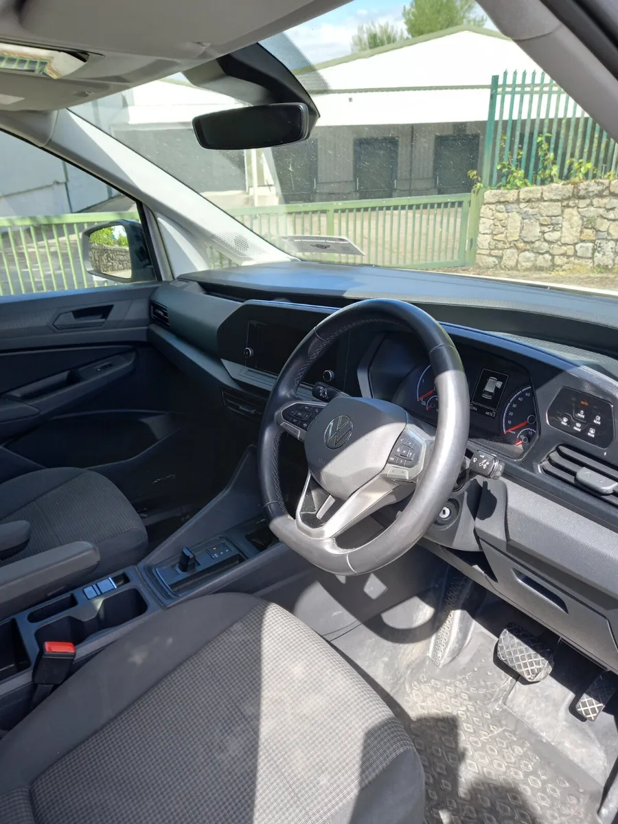 2023 Volkswagen Caddy 2L Diesel - Image 3
