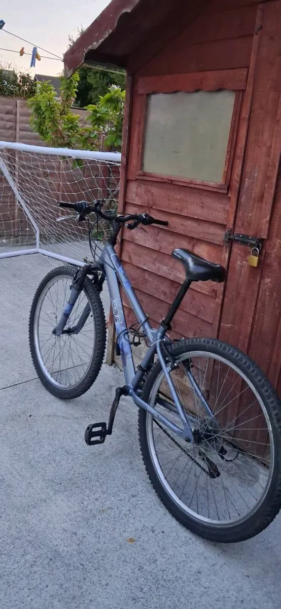 Apollo Jewel mountain bike - Image 2