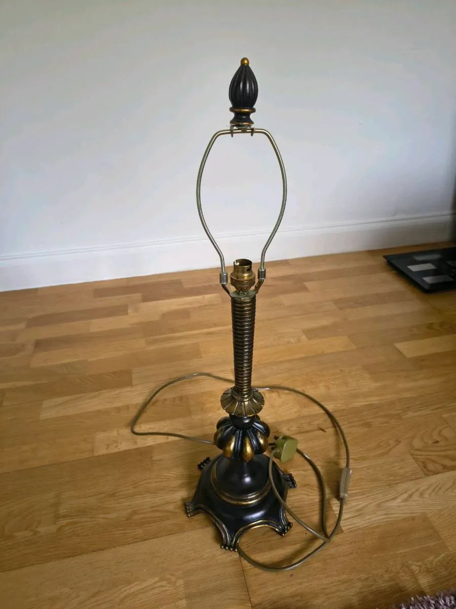 Brass lamp  stand - Image 1