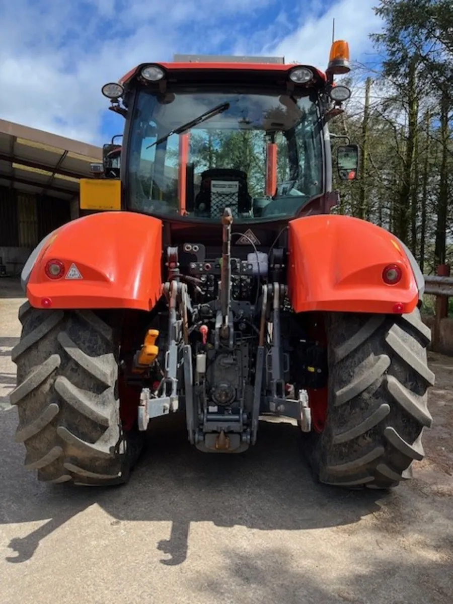 2021 Kubota M7152 Premium c/w  MX Loader - Image 4