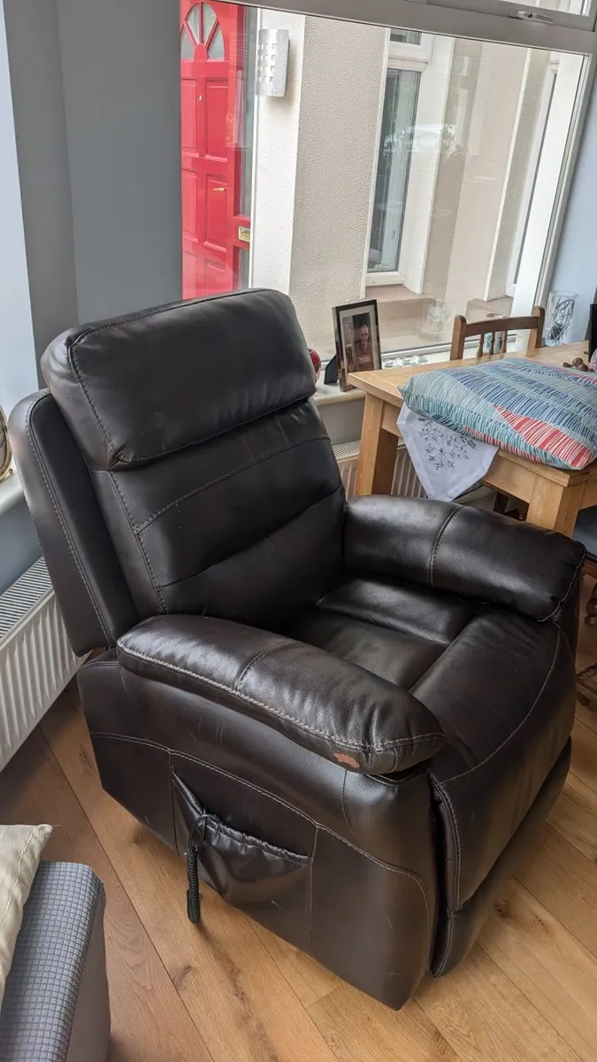 Recliner Assistance Leather Chair - Image 1