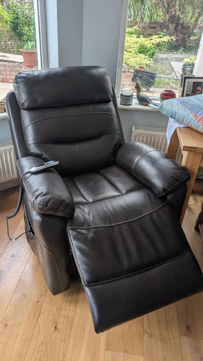 Recliner Assistance Leather Chair - Image 3