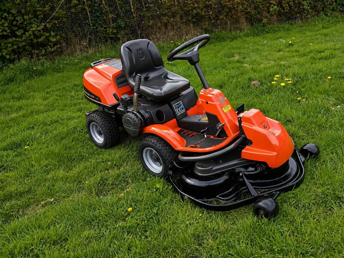 Husqvarna ride on lawnmower - Image 2