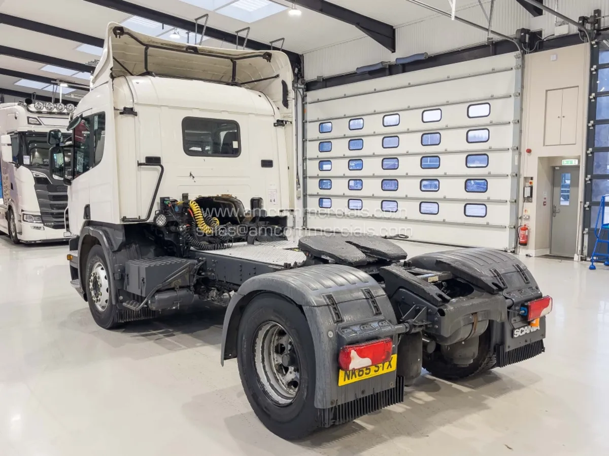 2015 SCANIA P360 SLEEPER CAB - Image 3