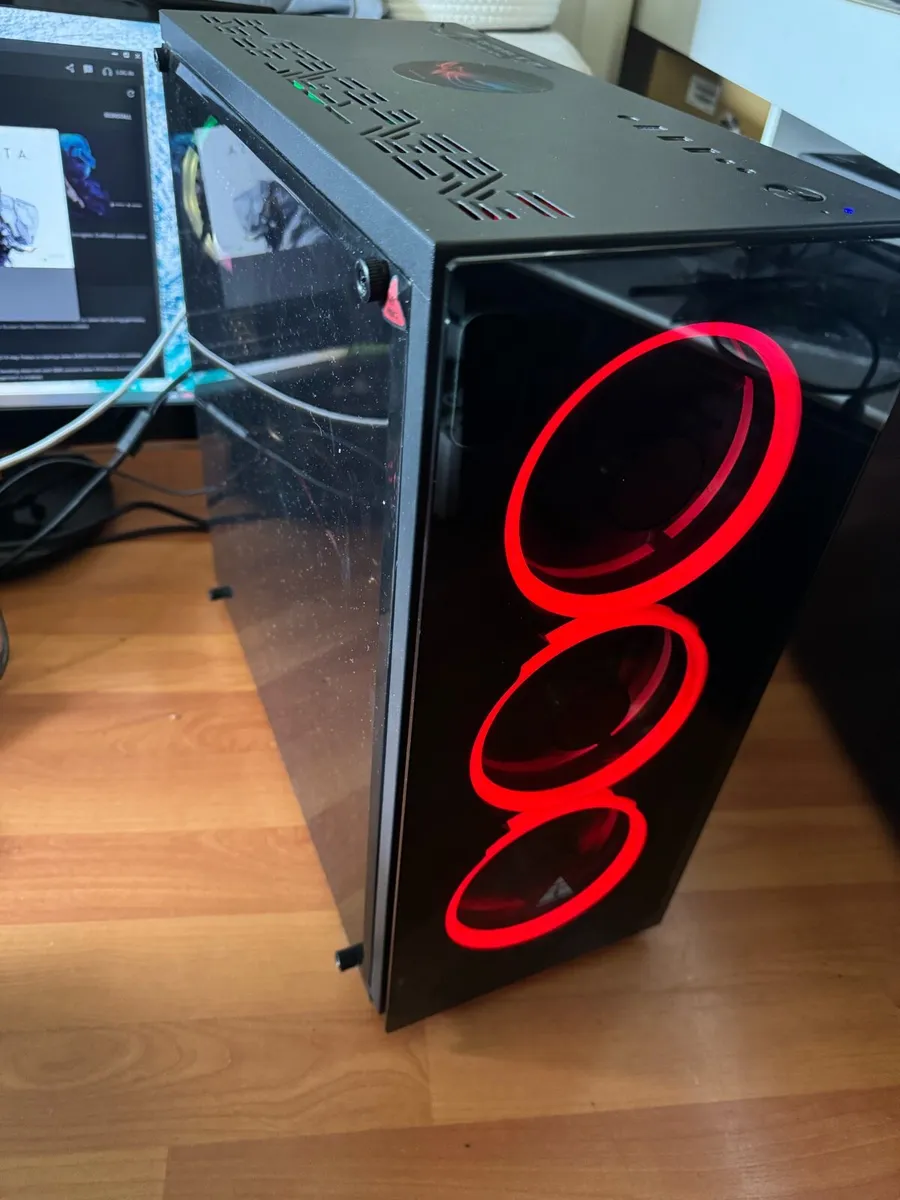 Custom i7 game pc - Image 1