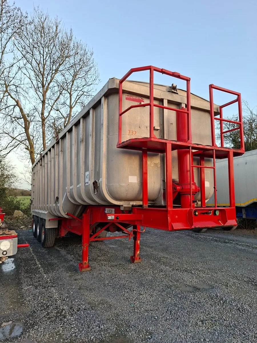 Bathtub tipping trailer - Image 2