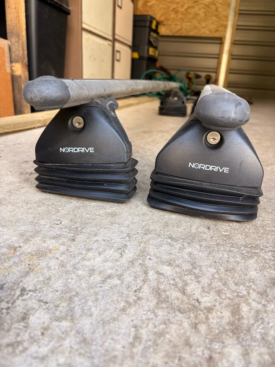 Ford focus roof bars - Image 2