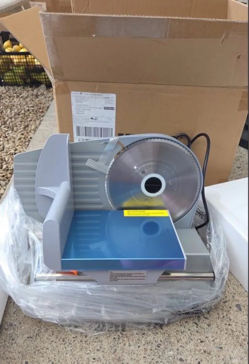 Meat Slicer, 180W Electric Deli Food Slicer - Image 1