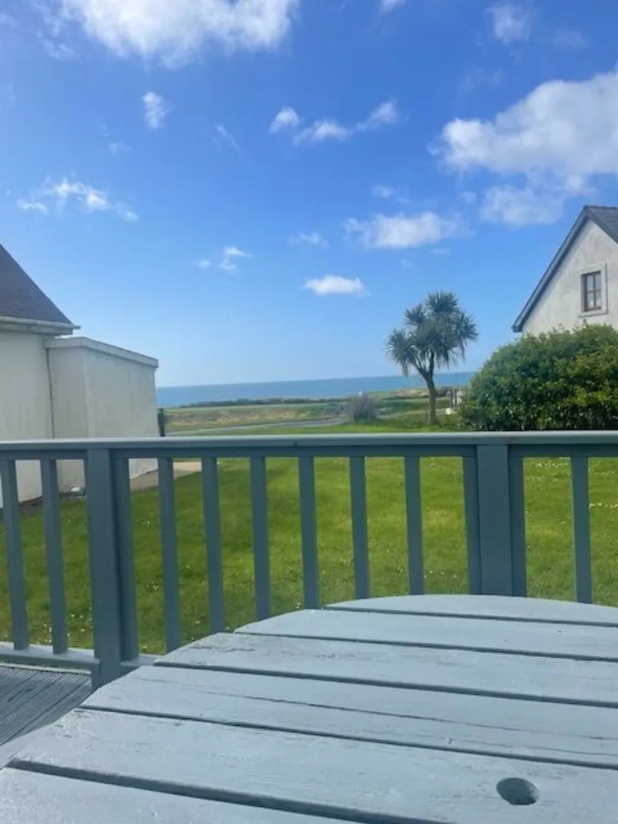 Holiday Home by the Sea - Image 2