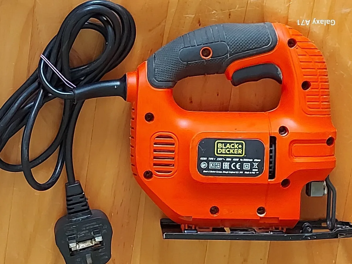 Black & Decker KS501 Compact Jigsaw - Image 1
