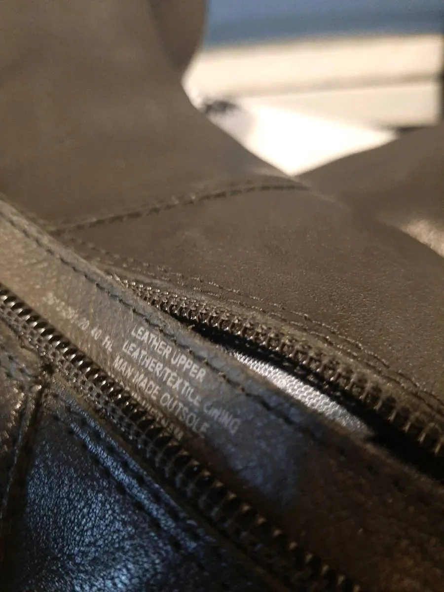 Boots genuine leather new - Image 2