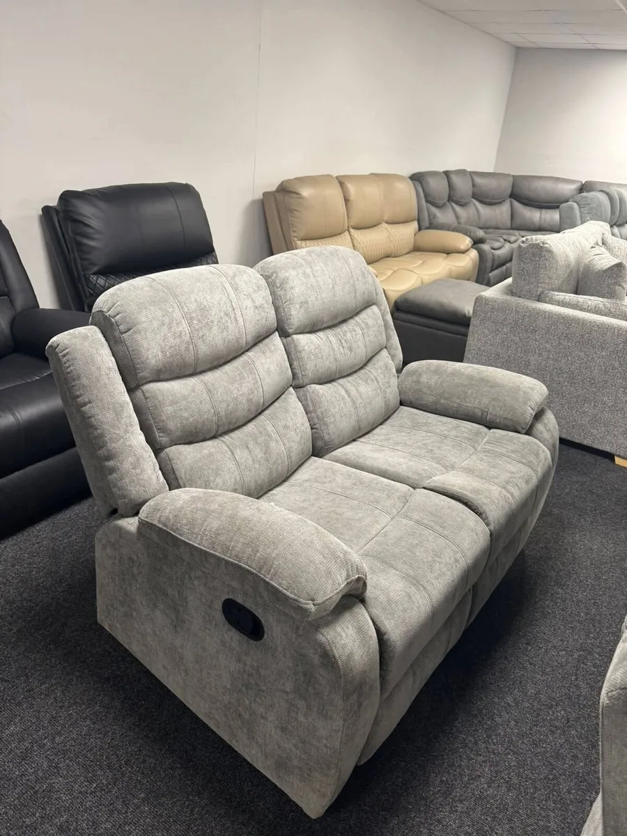 Roma Grey Fabric Manual Recliner Sofa Set - Image 3