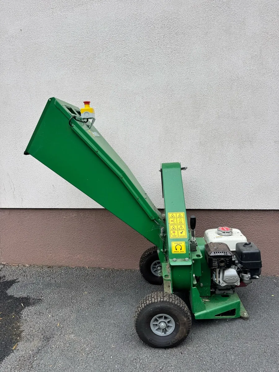 Hansa C7 Wood Chipper - Image 1