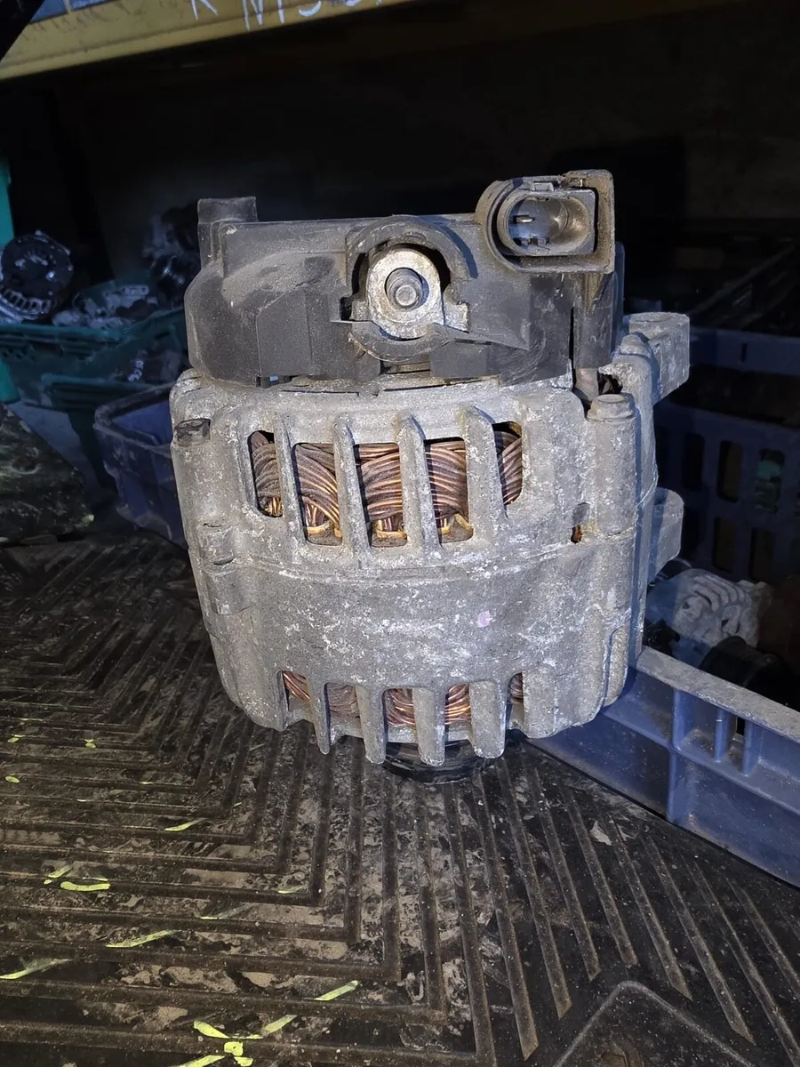Ford alternator - Image 1