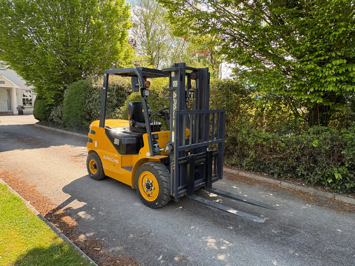 New 2026 Apache 3 Ton Forklift - Image 1