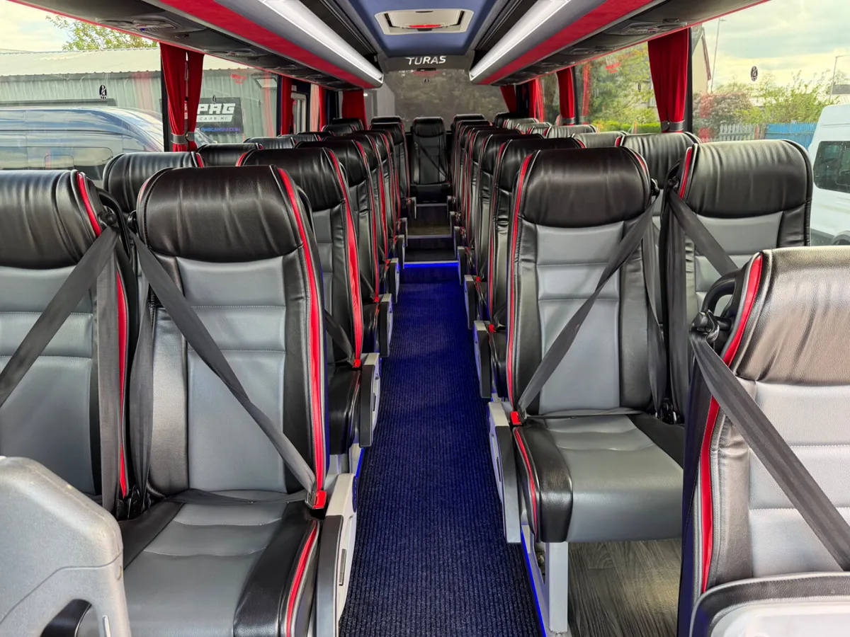 2016 MERCEDES BENZ TURAS 900 33 SEATER AUTO - Image 2