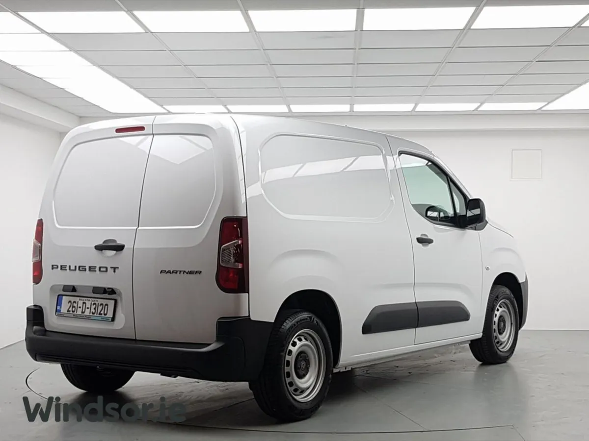 Peugeot Partner PARTNER PRO PLUS1.5 HDI 100 65 ** - Image 3