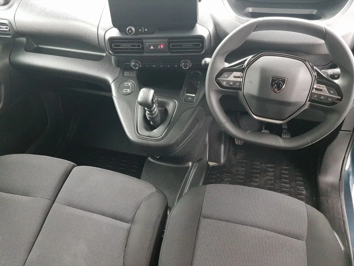 Peugeot Partner PARTNER PROFESSIONAL PREMIUM 1 **P - Image 4