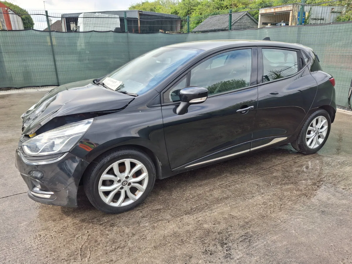 2018 Renault Clio  Dynamic  1.5 Diesel - Image 1