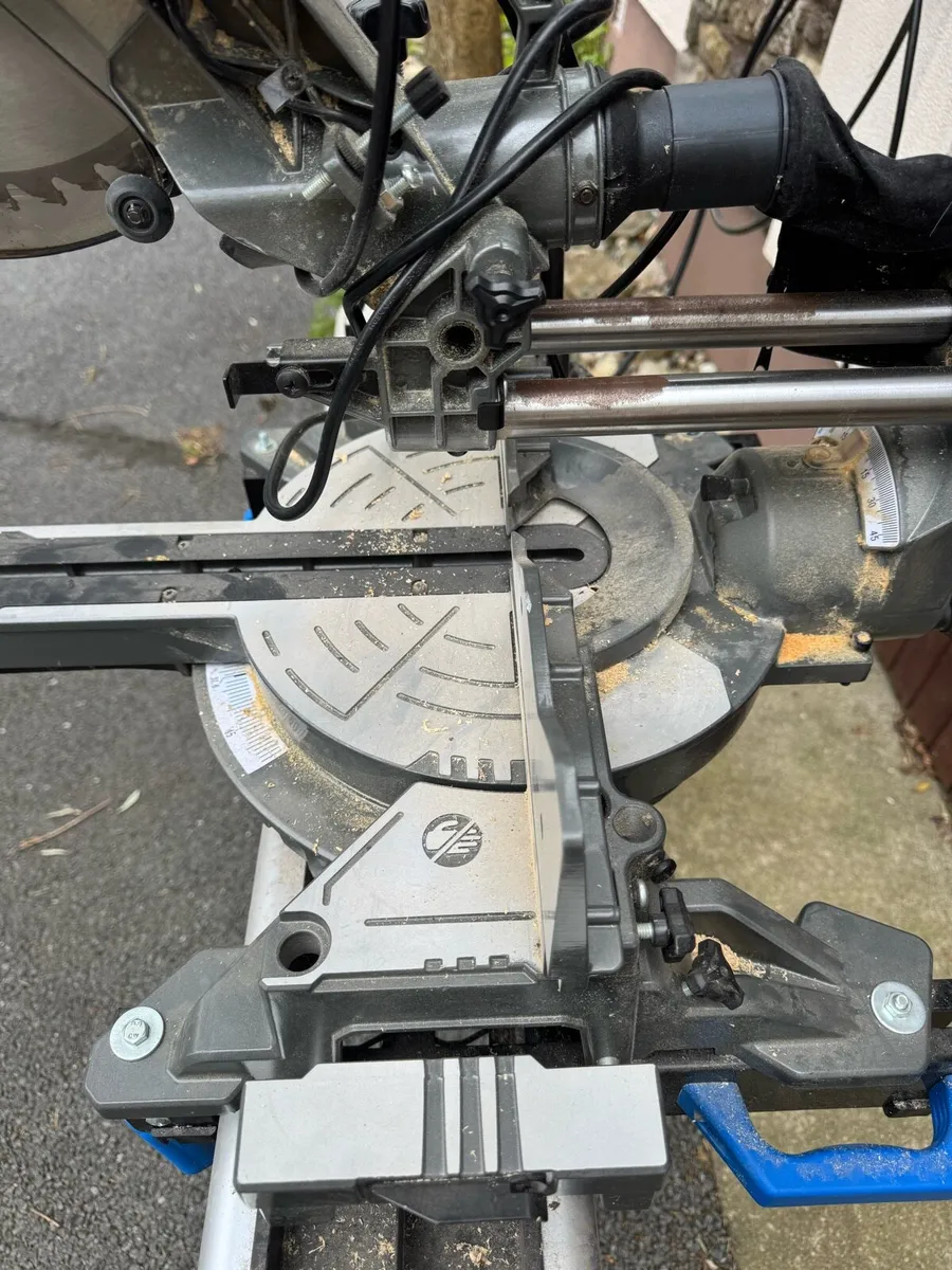Draper expert double bevel mitre saw - Image 4
