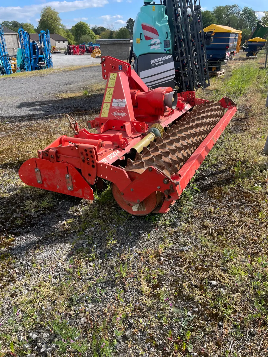 Kuhn power harrow - Image 1