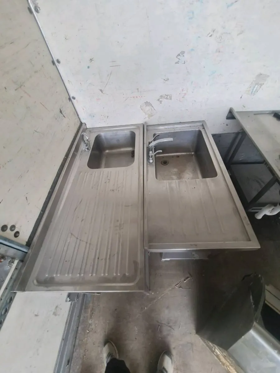 Catering equipment - Image 1