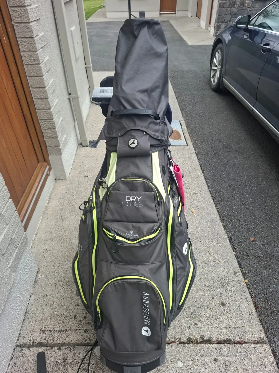 Golf Bag - Motocaddy waterproof bag - Image 2