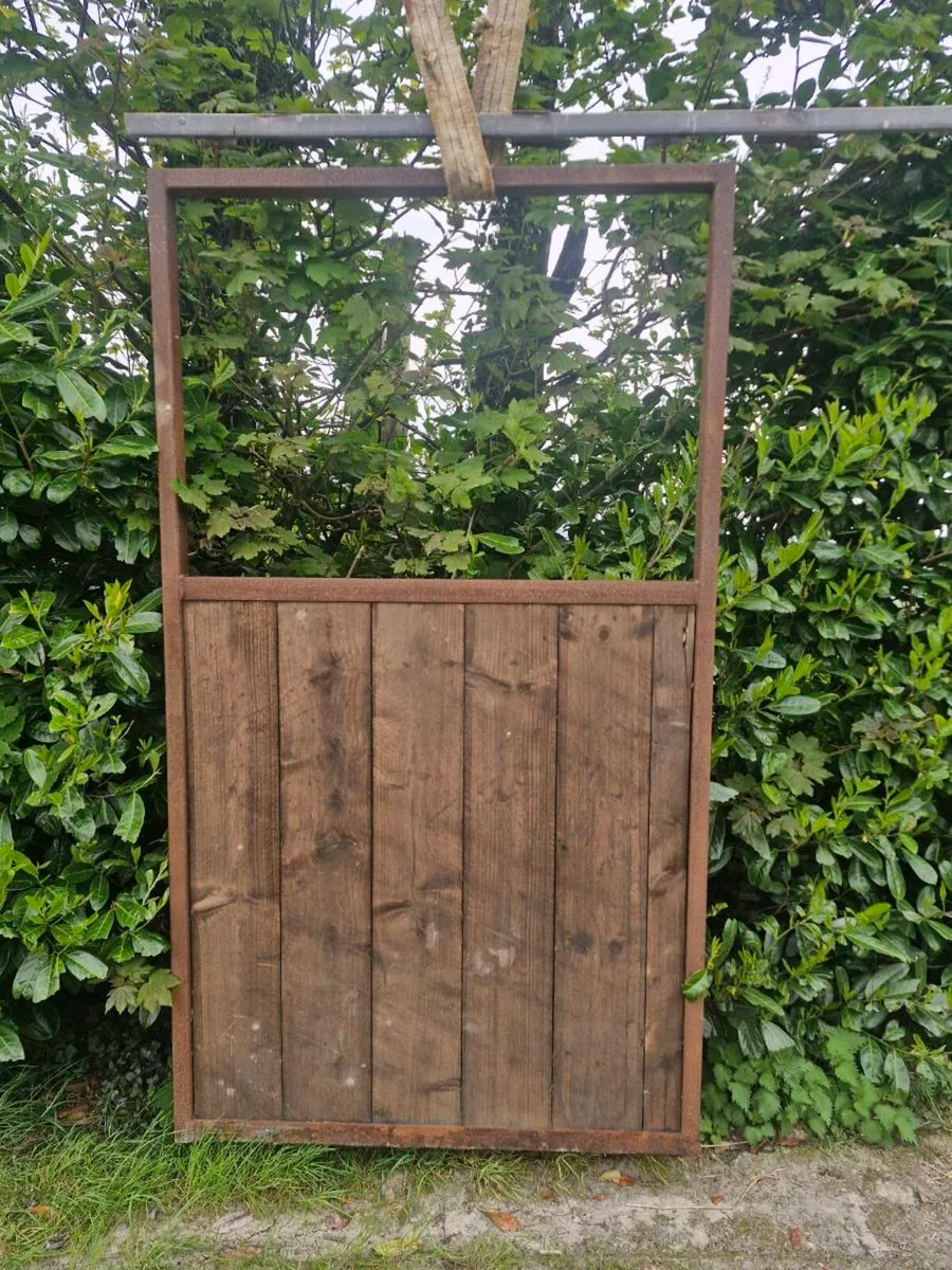 Stable doors - Image 1