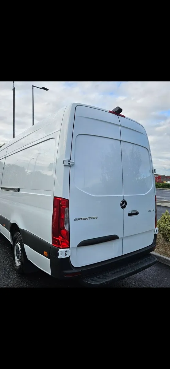 Mercedes Sprinter - Image 2