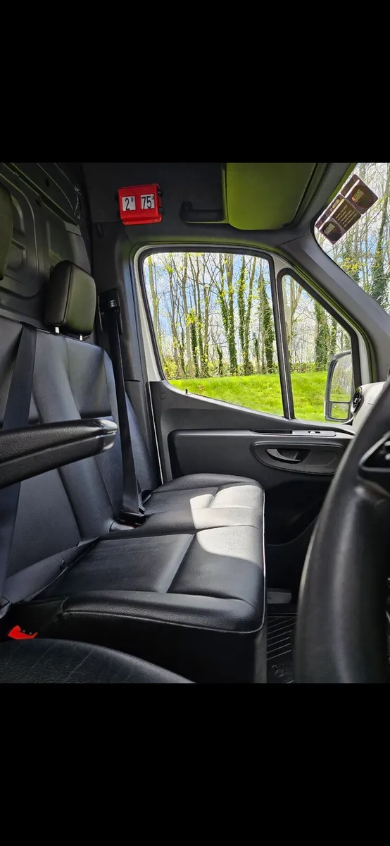 Mercedes Sprinter - Image 4