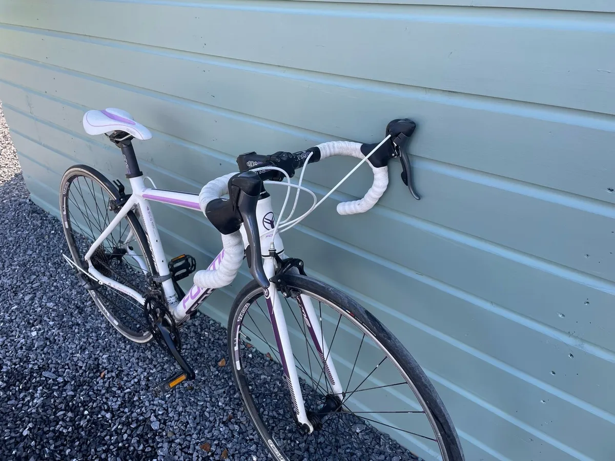 Forme Longcliffe Road Bike - Image 2