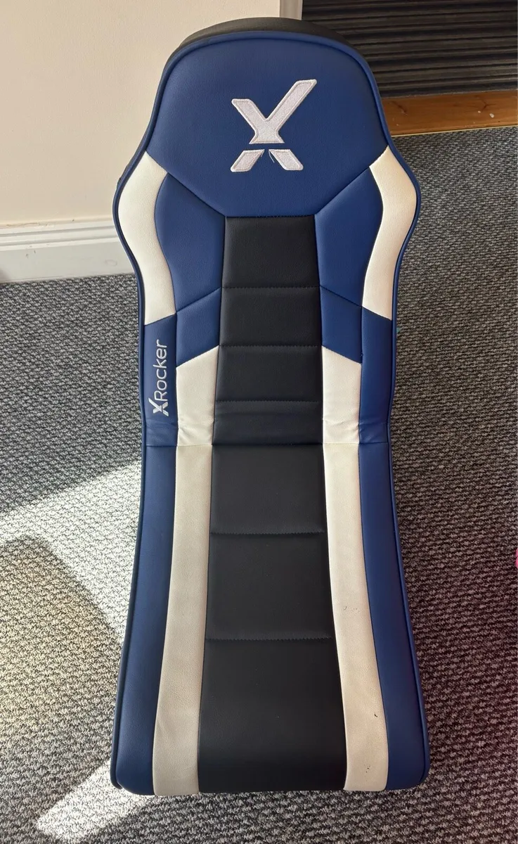 Gaming chair - Image 1