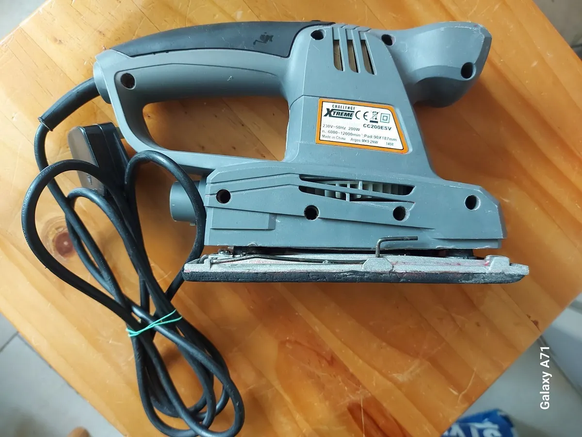 Challenge Extreme 200W Orbital Sander, Model CC200 - Image 1