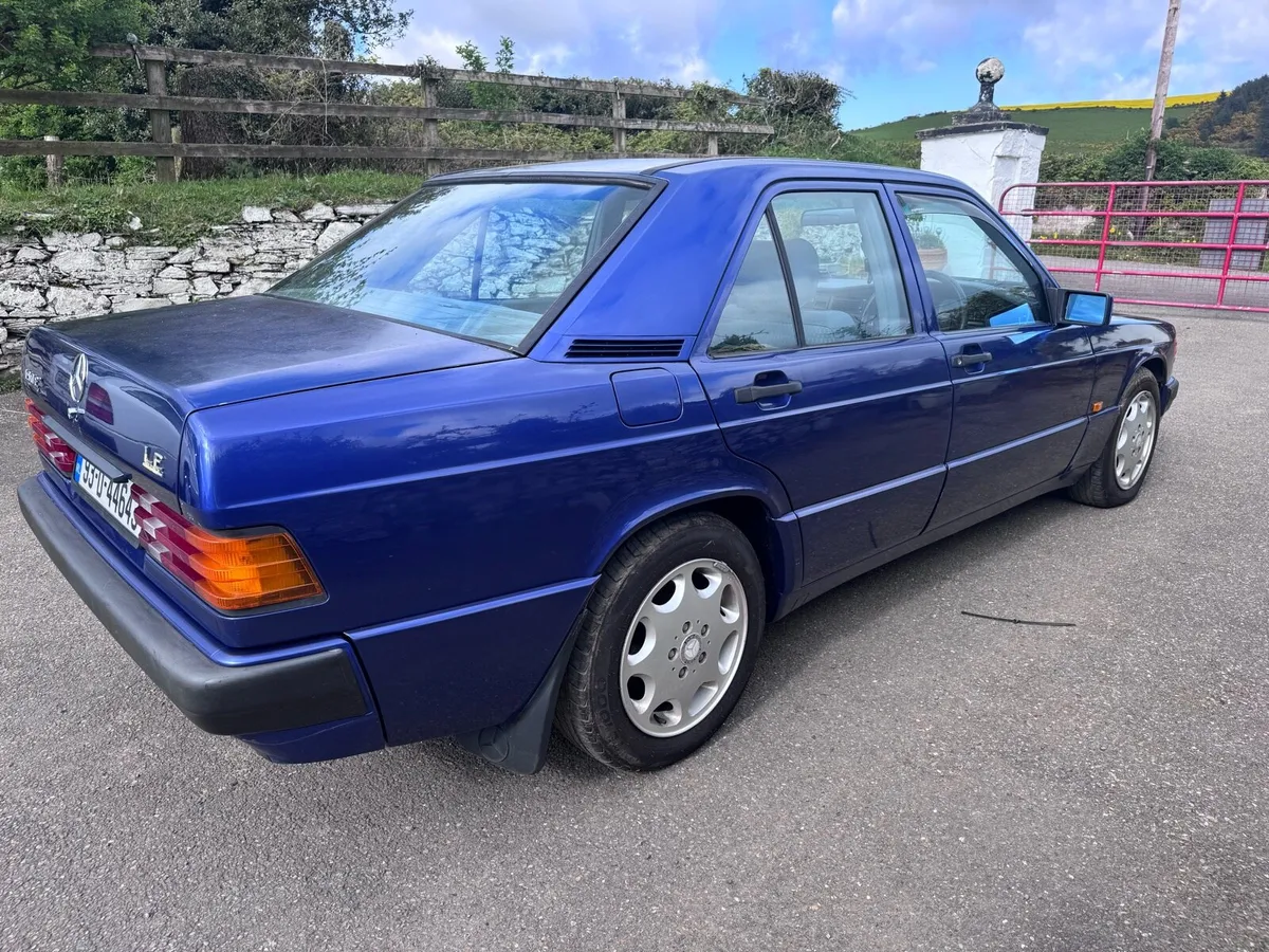 Mercedes 190E LE auto only 98.000 miles - Image 4