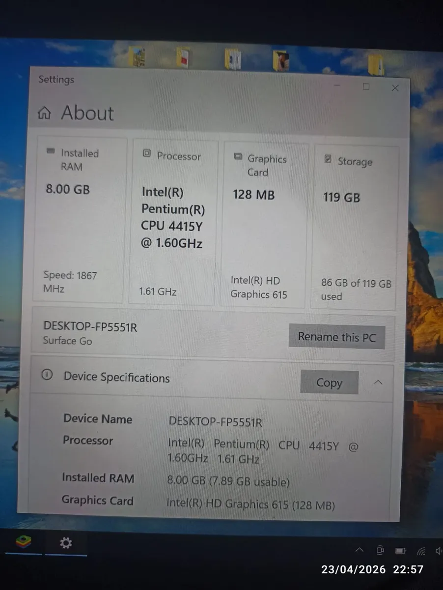 Microsoft Surface Go 10" Tablet / 8GB RAM / 128GB - Image 4