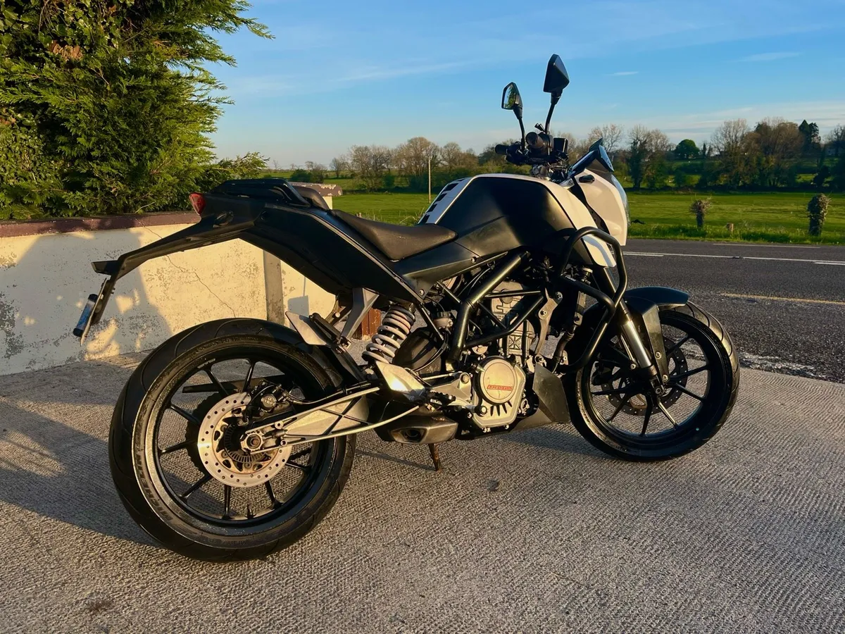 KTM Duke 125cc - Image 1