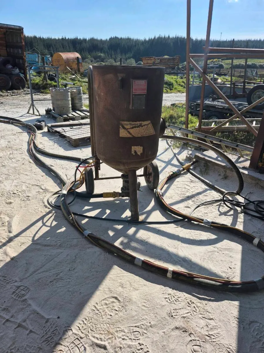 Professional sandblasting outfit - Image 2