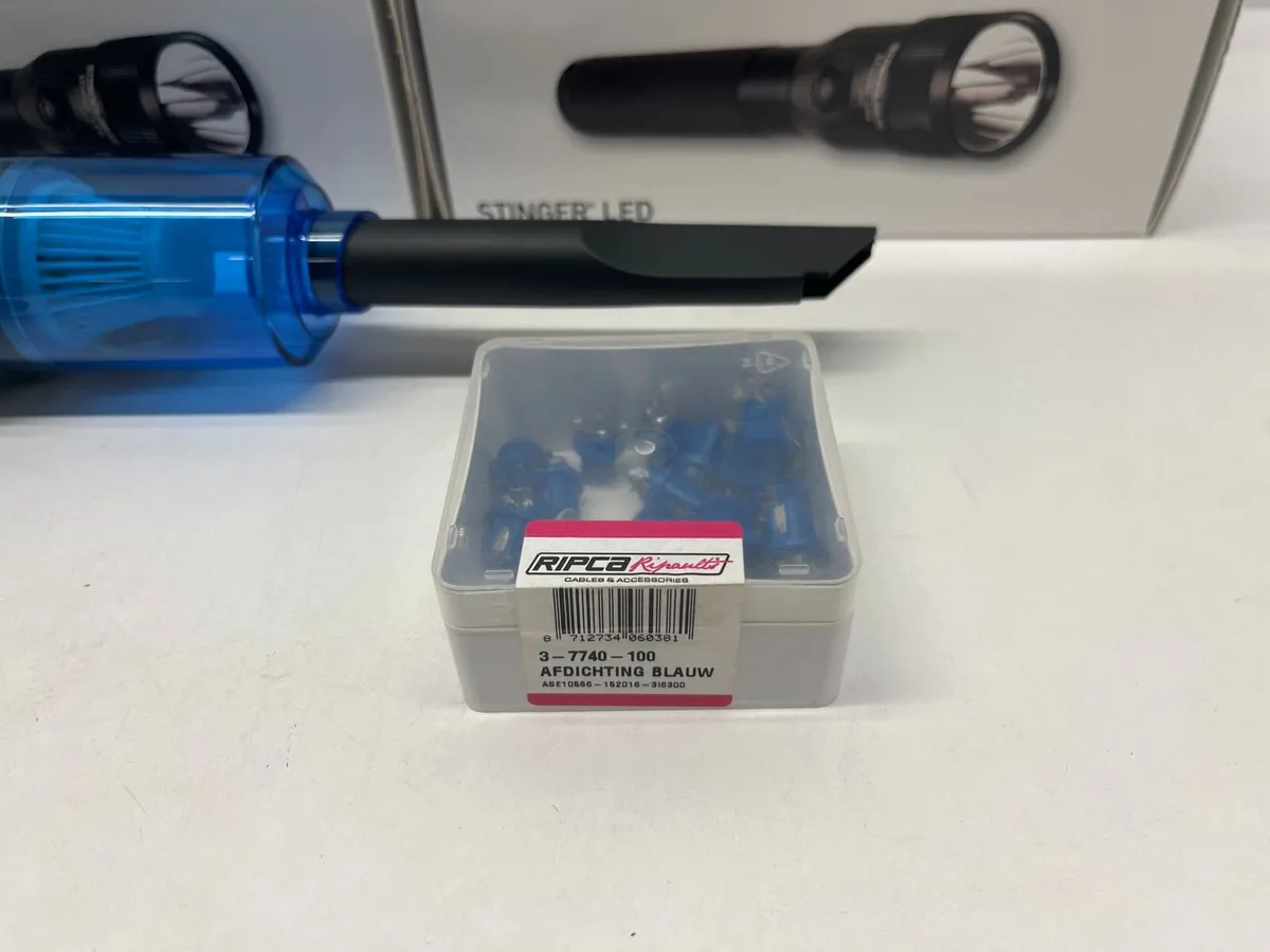 April Clearance Auction - Image 3