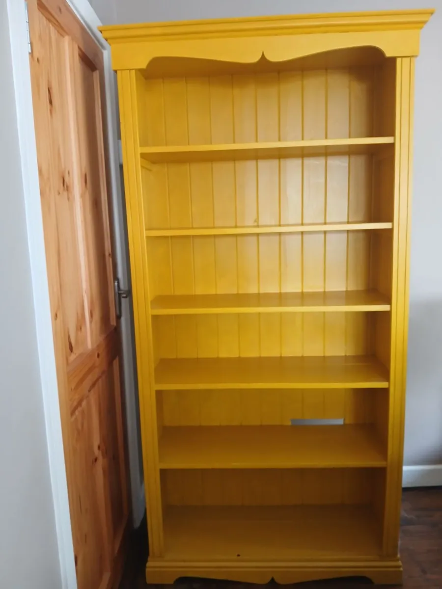 Bookshelves/bookcase - Image 2